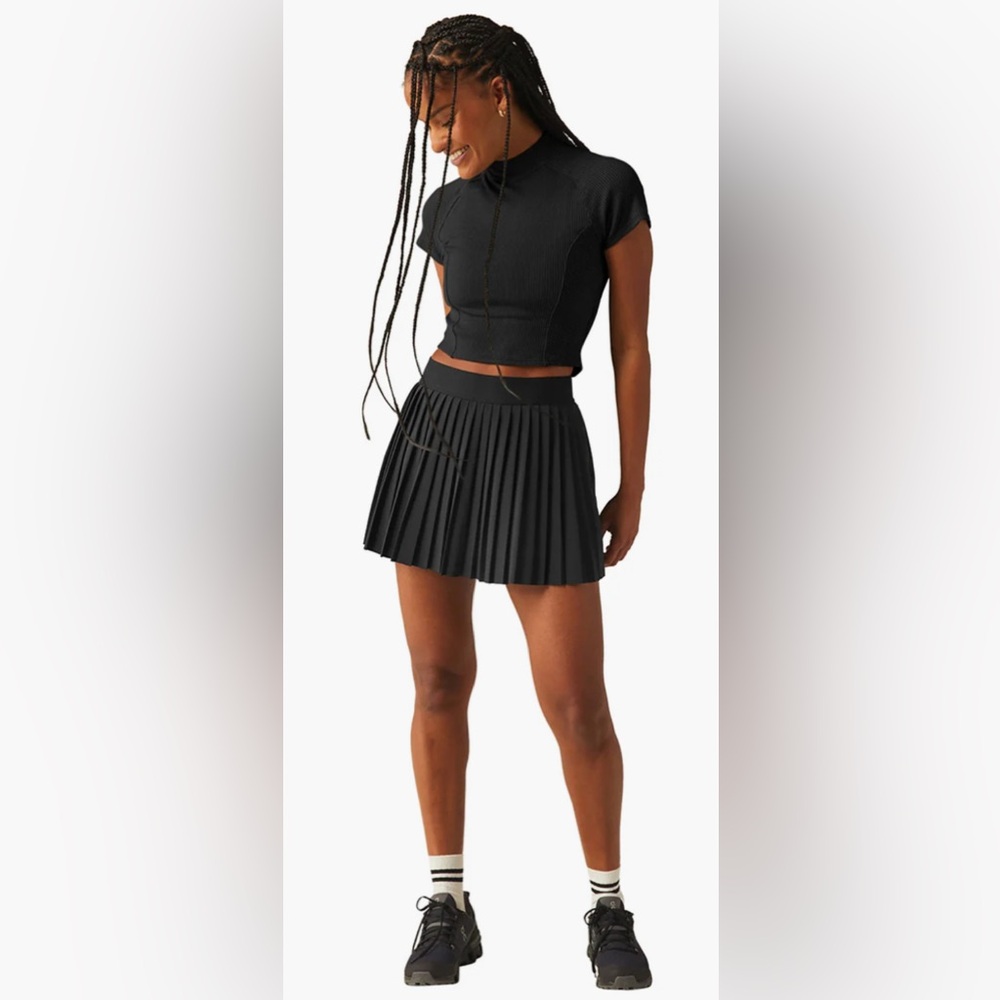 Beyond Yoga Formation Crop Tee Black Ribbed Small NWT